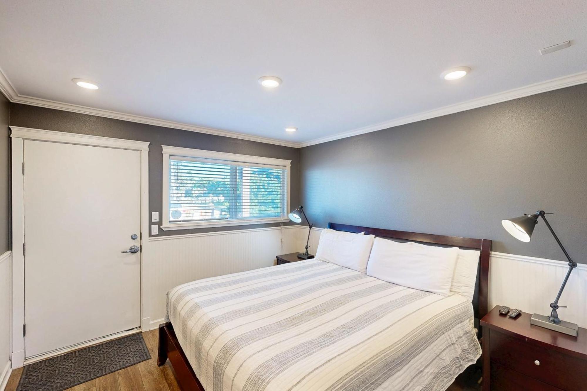 Pacific Sands Resort Neskowin Room photo